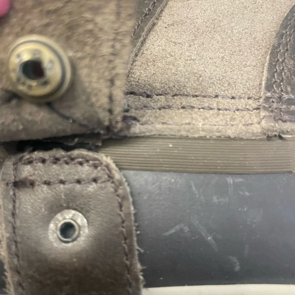 Sorel Brown and Tan Lace-Up Winter Boots